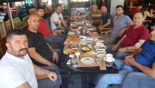 MUHTARLAR DERNEĞİ BAŞKANI ÇAĞRI KESKİN YEREL GAZETECİLERLE BİR ARAYA GELDİ