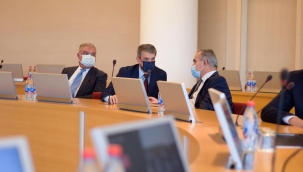  "Karabağ Diriliş Vakfı, yurtdışındaki Azerbaycan büyükelçileriyle ortak toplantı düzenledi"