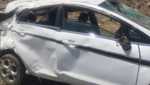 TRAFİK KAZASI 2 YARALI