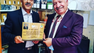 YAHYA AZEROĞLU'NA TEBRİZDEN TURAN ÖDÜLÜ