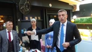   YENİLİK PARTİSİ GENEL BAŞKANI VE ARDAHAN MİLLETVEKİLİ ÖZTÜRK YILMAZ,"SURİYELİ VE AFGANLI GÖÇMENLERİ ÜLKELERİNE GÖNDERECEĞİZ.