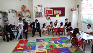 Vali Sarıibrahim, İlköğretim Haftası Kutlamalarına Katıldı