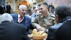 Iğdır İl J.K.lığı tarafından Şehitlerimizin Aileleri Onuruna İftar Yemeği    