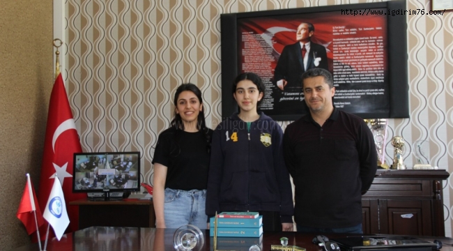 6.Ulusal Slogan Logo ve Afiş Yarışması Slog 1.si Iğdır Mehmet Murat İşler Sosyal Bilimler Lisesinden çıktı.