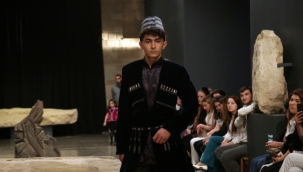 Karabağ Azerbaycan'dır! Şuşa - Gelenekten Geleceğe" isimli moda gecesi düzenlendi