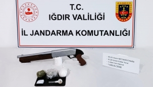             Uyuşturucu Madde İmal eden ve Ticaretini yapan 3 kişi tutuklandı