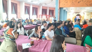     BEBEK ÖLÜMLERİNİ ÖNLEMEK İÇİN IĞDIR'DA SAĞLIK PERSONELİNE EĞİTİM            