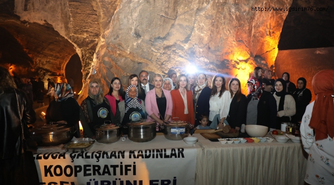 Iğdır'da yöresel lezzetler Tuz mağarasında tanıtıldı