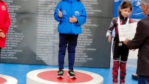 IĞDIRLI KIZIMIZ ŞAMPİYON