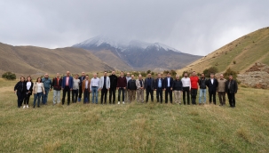 Ağrı Dağı'nın jeolojik ve jeomorfolojik değerleri 