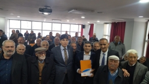 Mevcut Başkan Mustafa Güzelkaya Belediye Başkanlığı İçin Adaylığını Açıkladı