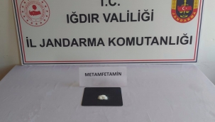 UYUŞTURUCU KULLANAN VE TİCARETİNİ YAPAN 3 KİŞİ TUTUKLANDI