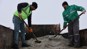 IĞDIR'DA BEKLENEN KAR YAĞIYOR