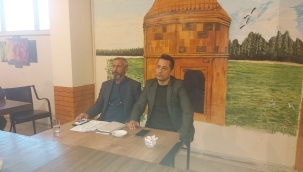  IĞDIR DÜŞÜNCE OTAĞI SADIK UCA'YI KONUK ETTİ.