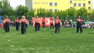       Iğdır'da 19 Mayıs coşkuyla kutlandı                