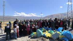 Ağrı Dağı Eteğinde Orman Temizliği