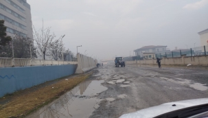                   4 Okul Yolu Belediyece Yapılmayı Bekliyor!