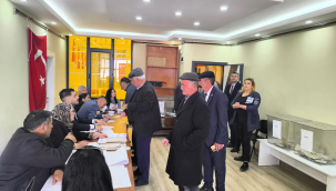                 Iğdır'da İmamoğlu İçin Oy Verme Devam Ediyor