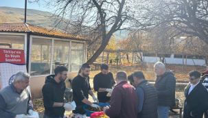 Eğitim-Bir-Sen Tuzluca İlçe Temsilciliği   Öğretmenler Günü öncesinde Hamsi Festivali Düzenledi. 