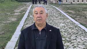          Serdar Ünsal,"Karabağ Zaferi Bizim İçin Toy Bayramdır