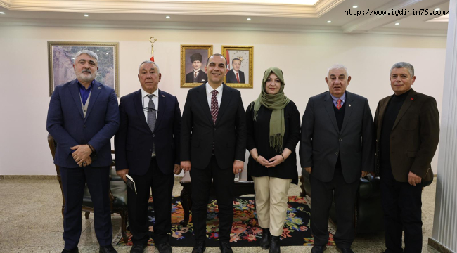 IĞDIR AZERBAYCAN EVİ DERNEĞİNDEN VALİ M.FIRAT TAŞOLAR'A ZİYARET