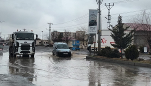 Iğdır'da Sağanak Hayatı Olumsuz Etkiledi