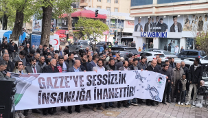  Iğdır'da "Gazze'ye Sessiz Kalmak İnsanlığa İhanettir" Basın Açıklaması