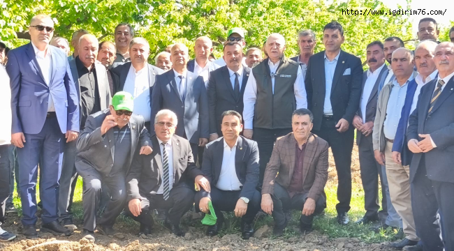 Bayraktar: "Iğdır'da Don Olayından Zarar Gören Çiftçimizin Ankara'da Takipçisi Olacağız"