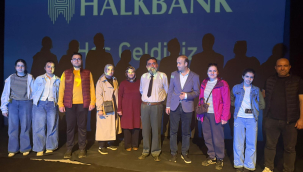 "Firavunla Yüz Yüze" Tiyatro Oyunu Iğdır'da Sahnelendi
