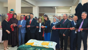 Iğdır'da "Abiye ve Nikah Kıyafeti Dikimi" Kursu Sergisi Açıldı