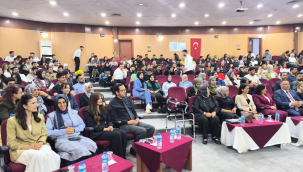  Iğdır Üniversitesi'nde Hemşirelik Haftası Coşkusu