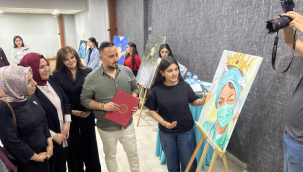 Minik Ellerden Büyük Sanat: Şehit Öğretmen Şevki Akgün Ortaokulu'ndan Renkli Sergi