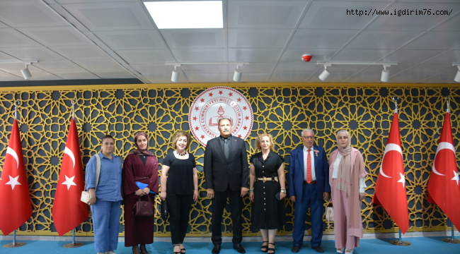 İnsan Hakları ve Eşitlik Kurulu'ndan Hastane ve Milli Eğitim Müdürlüğüne Ziyaret