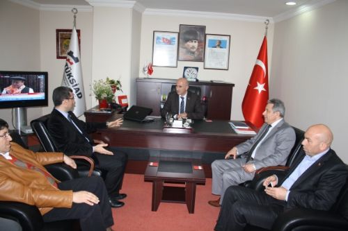 KAISİAD TÜKSİAD'a Gitti