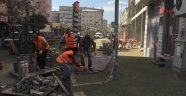  Iğdır'da yol yapım çalışmaları devam ediyor