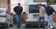  VALİ Yardımcısı ve 3 öğretmen tutuklandi