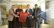 AMATÖR SPOR KULÜPLERİ FEDERASYONU BAŞKANI FERİT YILDIRIM VALİMİZİ ZİYARET ETTİ 