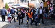 IĞDIR BELEDİYESİNDEN ŞEHİR MERKEZİNDE TEMİZLİK ÇALIŞMASI 
