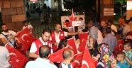 İLK GÜNKİ AŞK İLE IĞDIR GENÇLİK MERKEZİ DEMOKRASİ NÖBETİNDE 