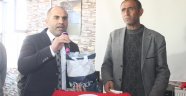 İŞ ADAMI YILMAZ OKUKLU SÖZÜNÜ TUTARAK ARALIK İLÇESİNE YÜZ BİN TL YARDIM ETTİ 