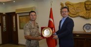 JANDARMA KOMUTANINDAN VALİ ENVER ÜNLÜ'YE ZİYARET