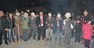 MELEKLİ GENÇLERİ NEVRUZ ATEŞİYLE MEYDANLARI İNLETTİ