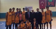 MEV ANADOLU LİSESİ BASKETBOLDA YİNE ŞAMPİYON 