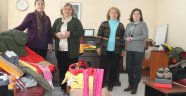 Türk Kadınlar Derneği Tarafından Kıyafet yardımı yapıldı.