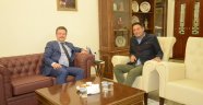 ÜNLÜ OYUNCU VAHE KILIÇARSLAN VALİMİZİ ZİYARET ETTİ 